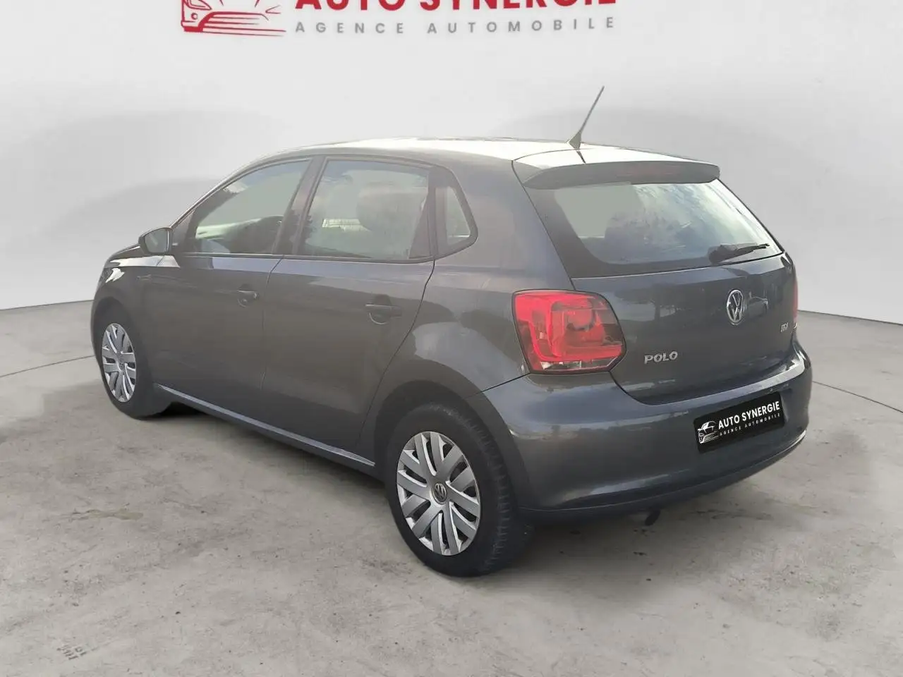 Volkswagen Polo Citadine 5 portes — photo 3