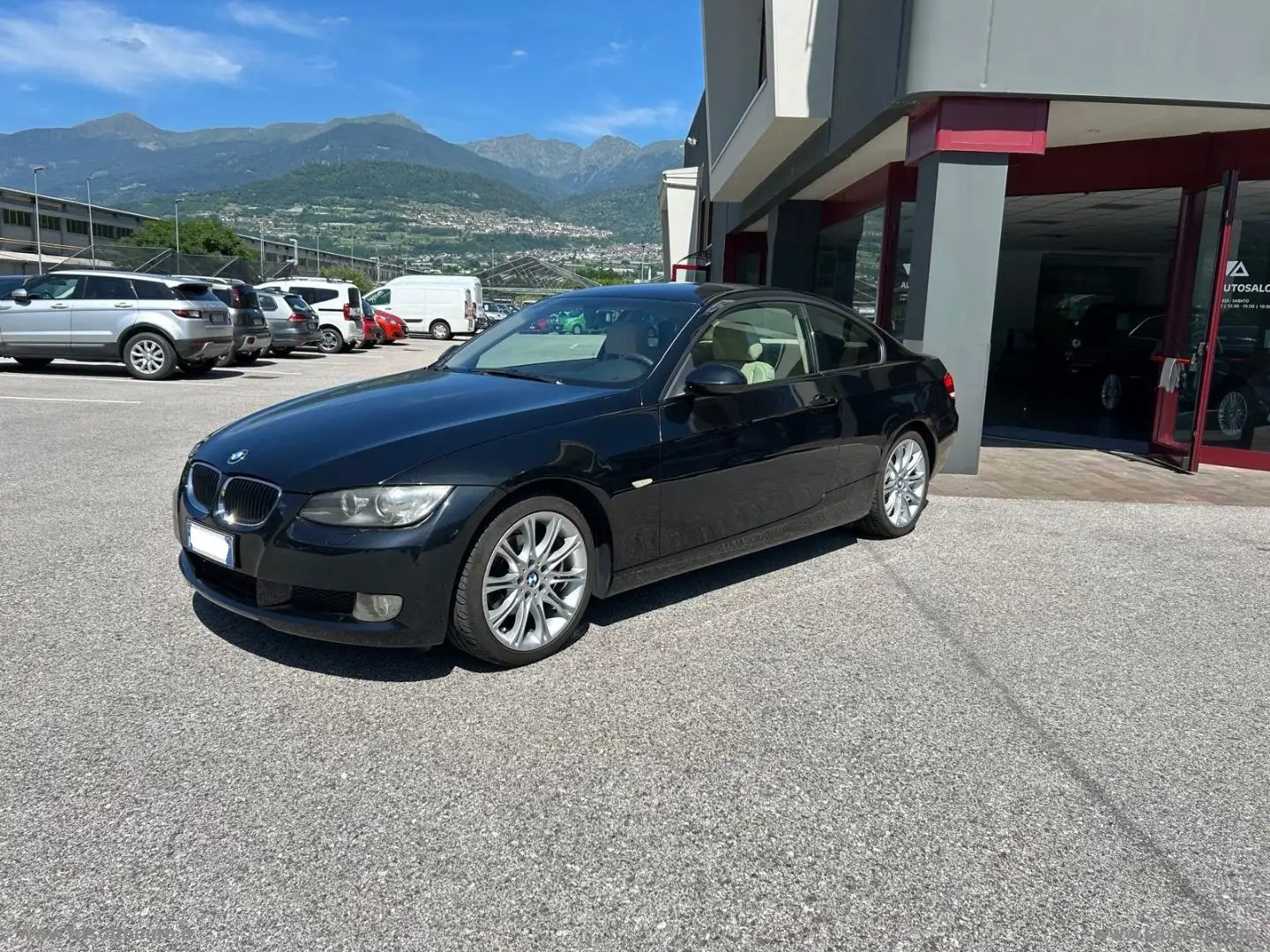 BMW 320 320i Coupé Siyah - 2