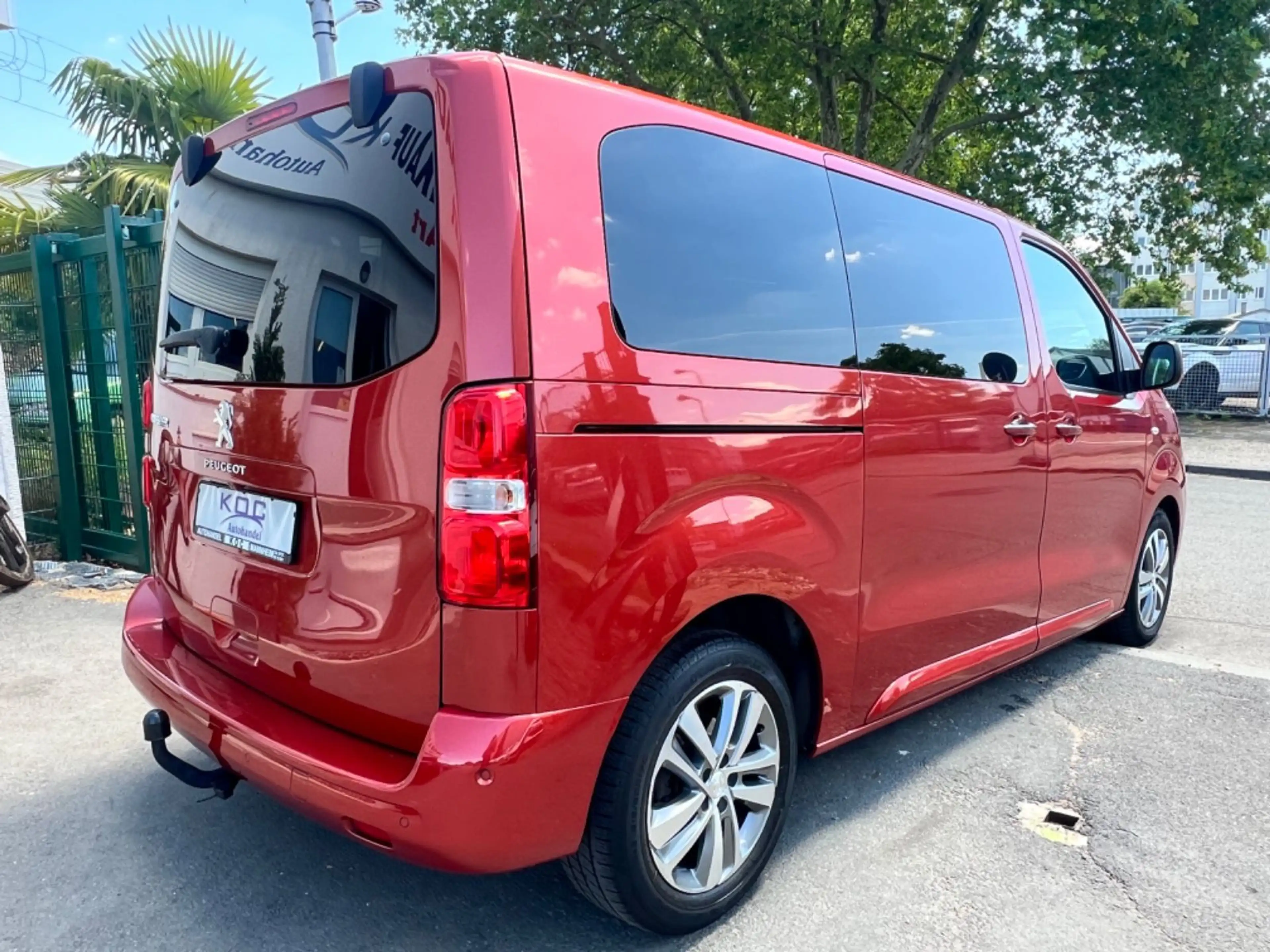 Peugeot Traveller Allure L2 / VOLLAUSSTATTUNG — photo 7