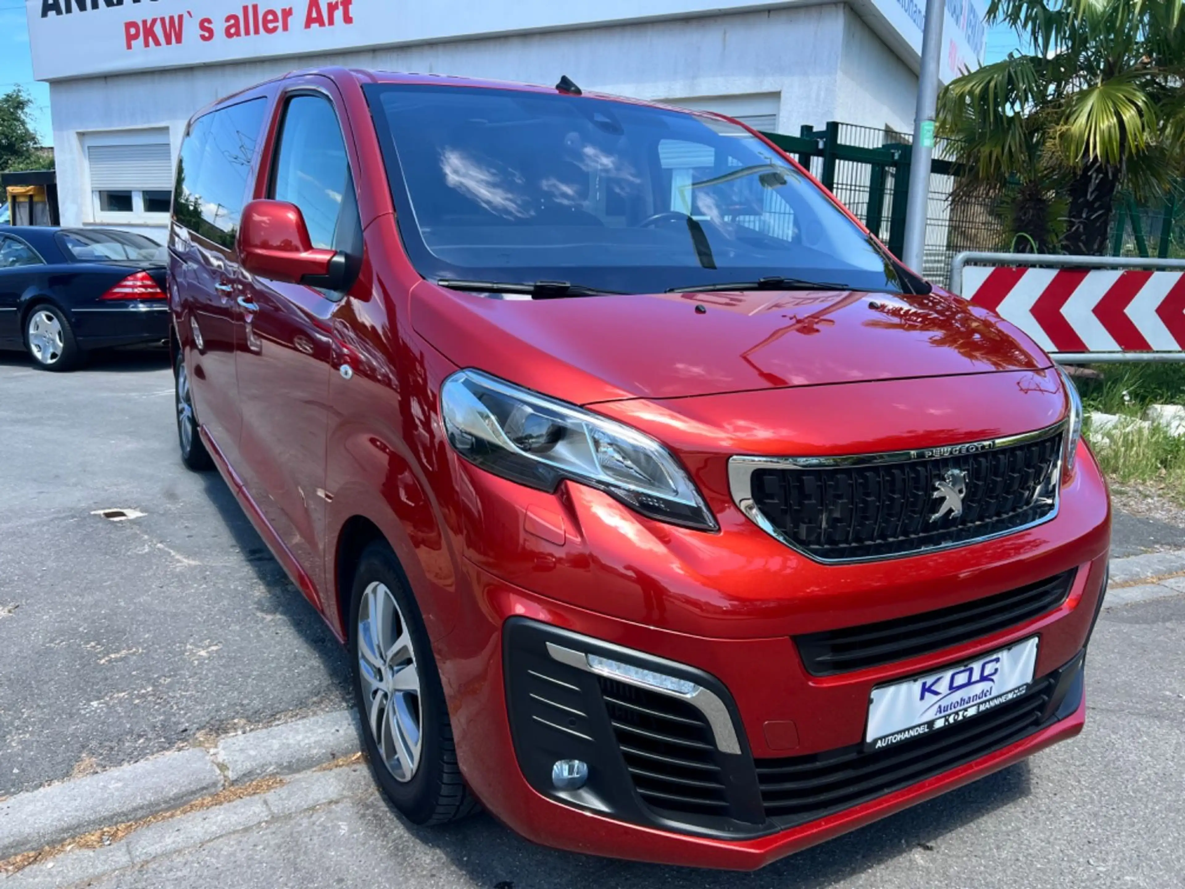 Peugeot Traveller Allure L2 / VOLLAUSSTATTUNG