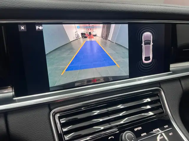 Porsche Panamera view 15