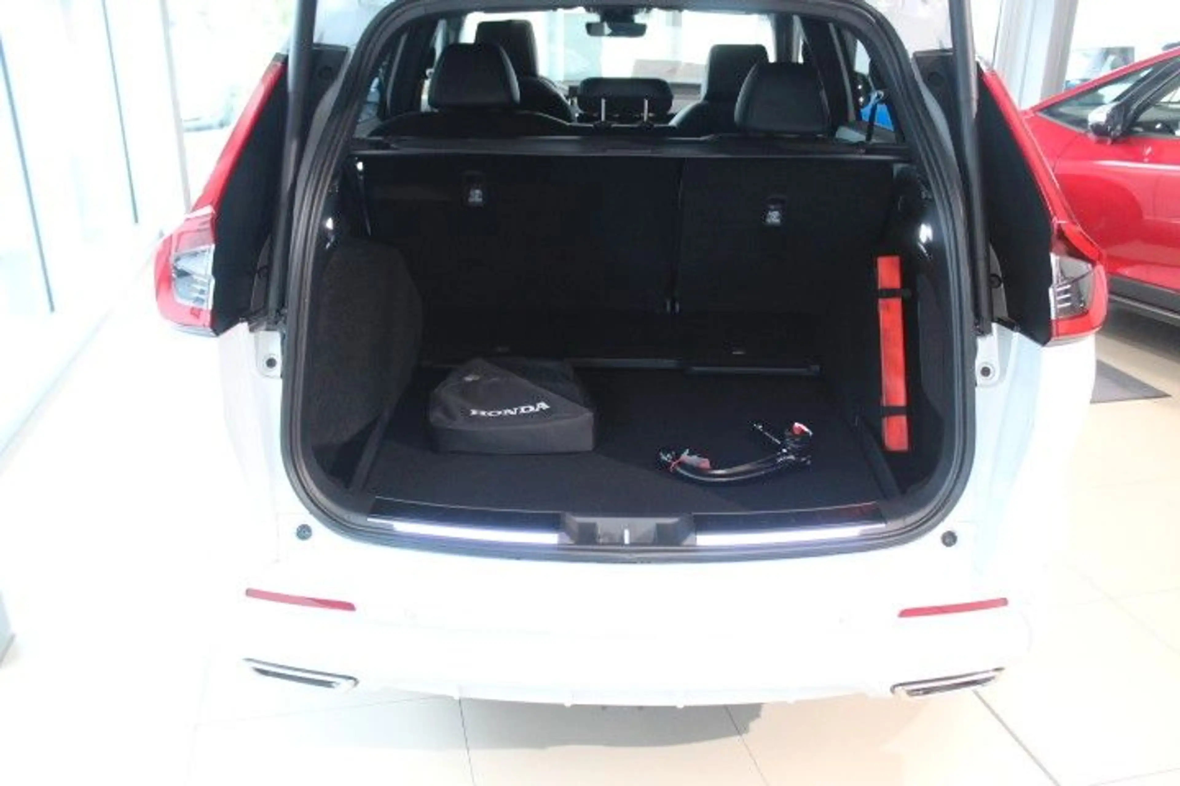 Honda CR-V e:PHEV Advance Tech 2WD AHK Illumination — photo 10