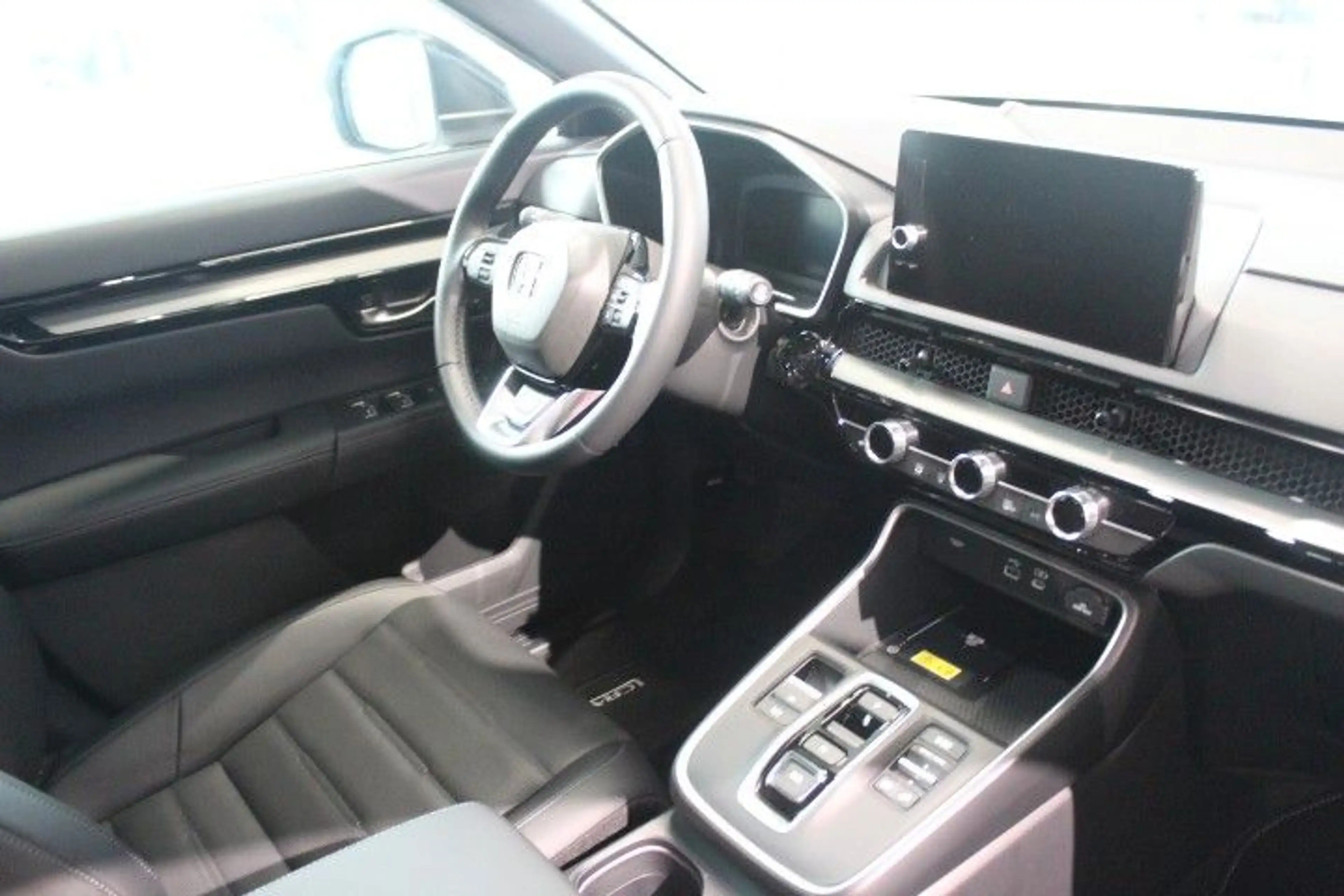 Honda CR-V e:PHEV Advance Tech 2WD AHK Illumination — photo 5