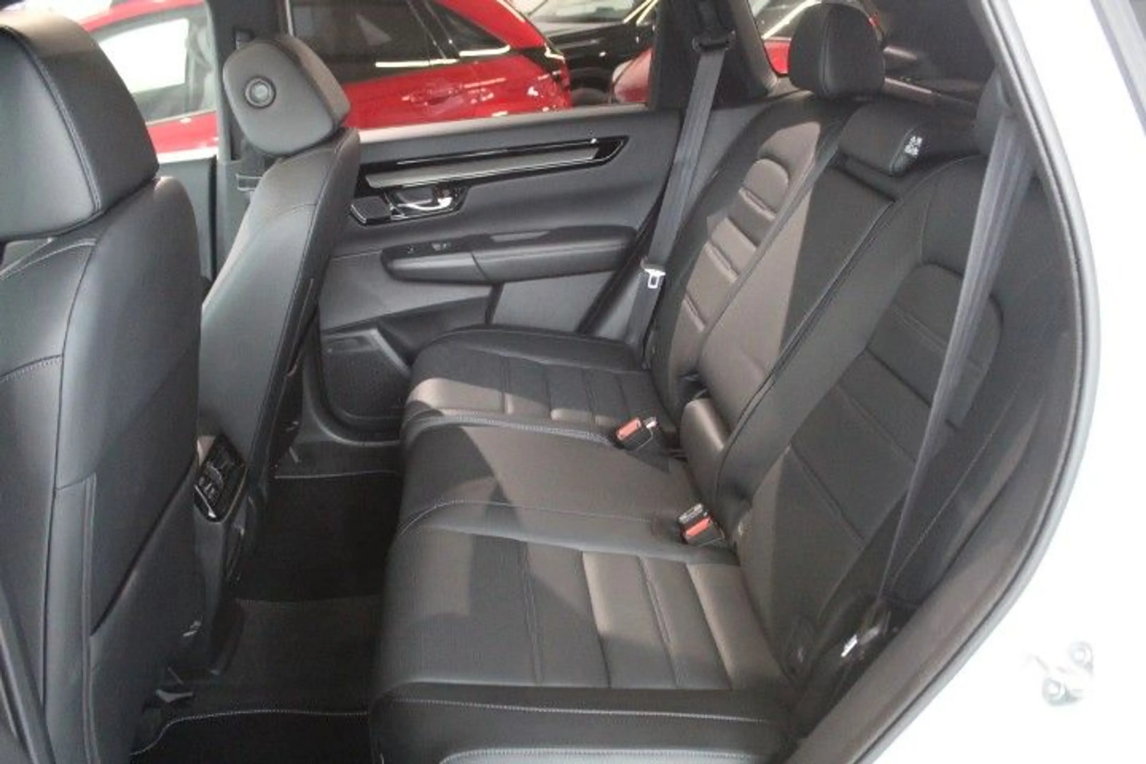 Honda CR-V e:PHEV Advance Tech 2WD AHK Illumination — photo 13