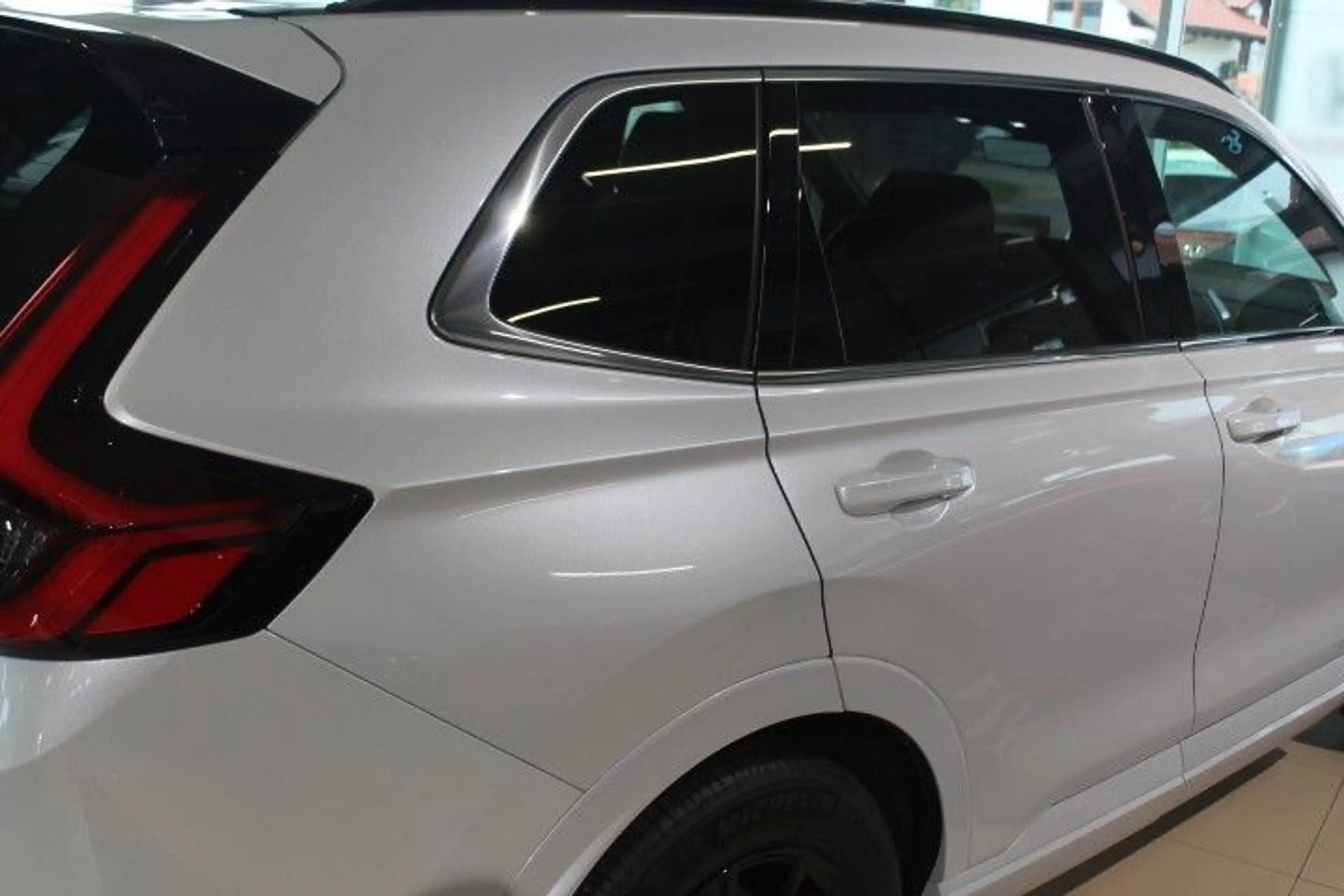 Honda CR-V e:PHEV Advance Tech 2WD AHK Illumination — photo 7
