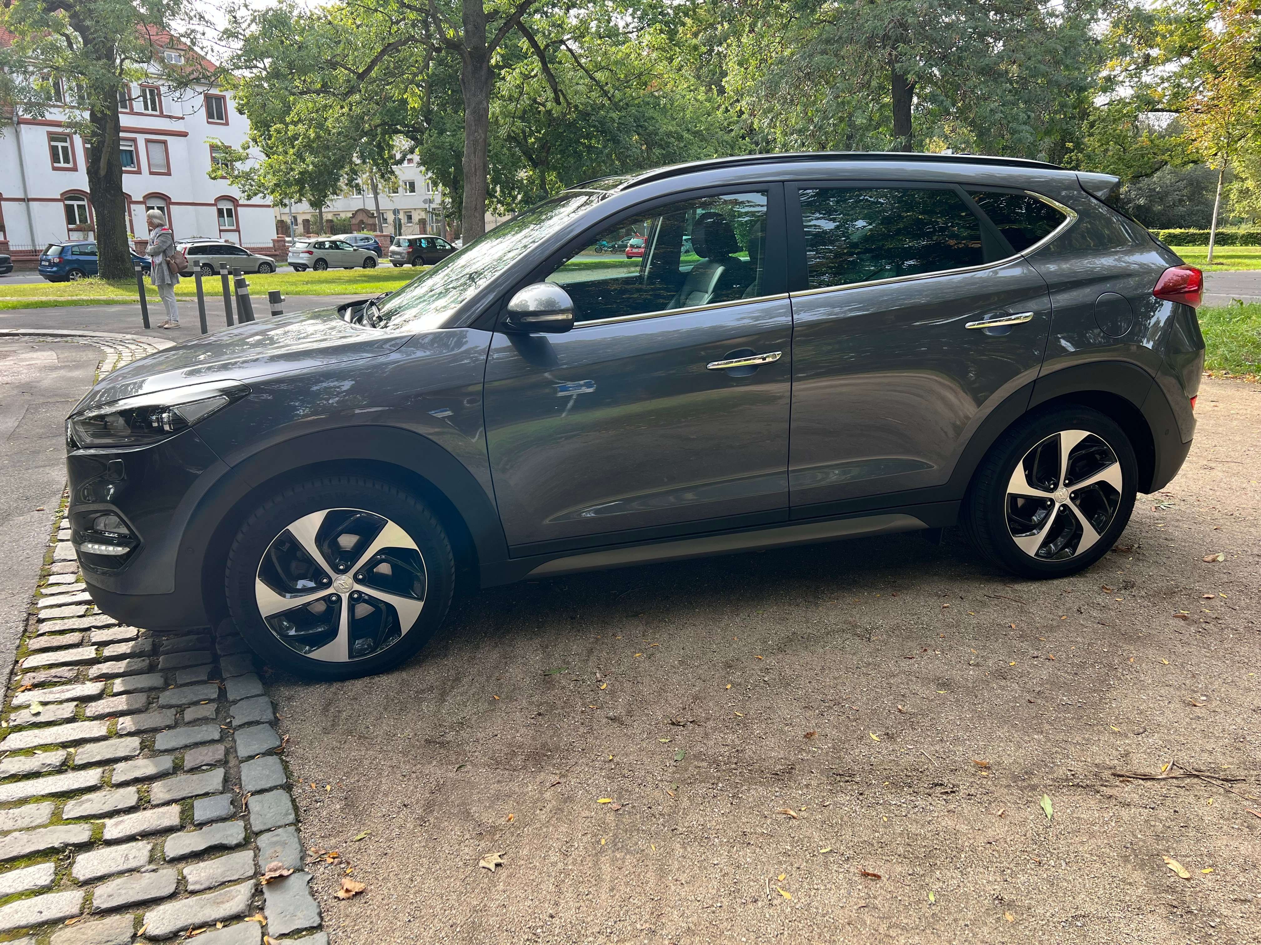 Second hand Hyundai Tucson 1.6 GDi