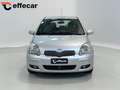 Toyota Yaris 1.3 VVT-i 5 P Silber - thumbnail 2