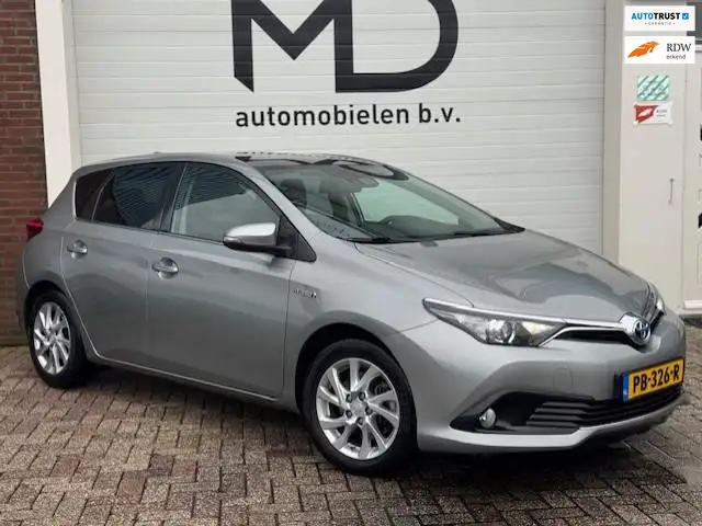 Toyota Auris 1.8 Hybrid Trend - Panorama dak - Trekhaak-Navi