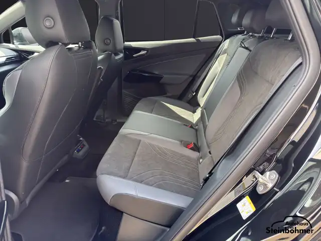 Volkswagen ID.4 view 15