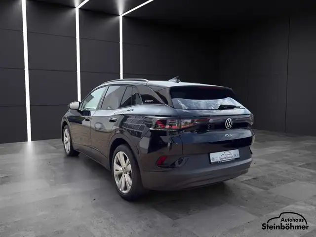 Volkswagen ID.4 view 4