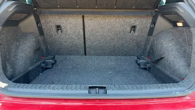 Seat Arona view 14