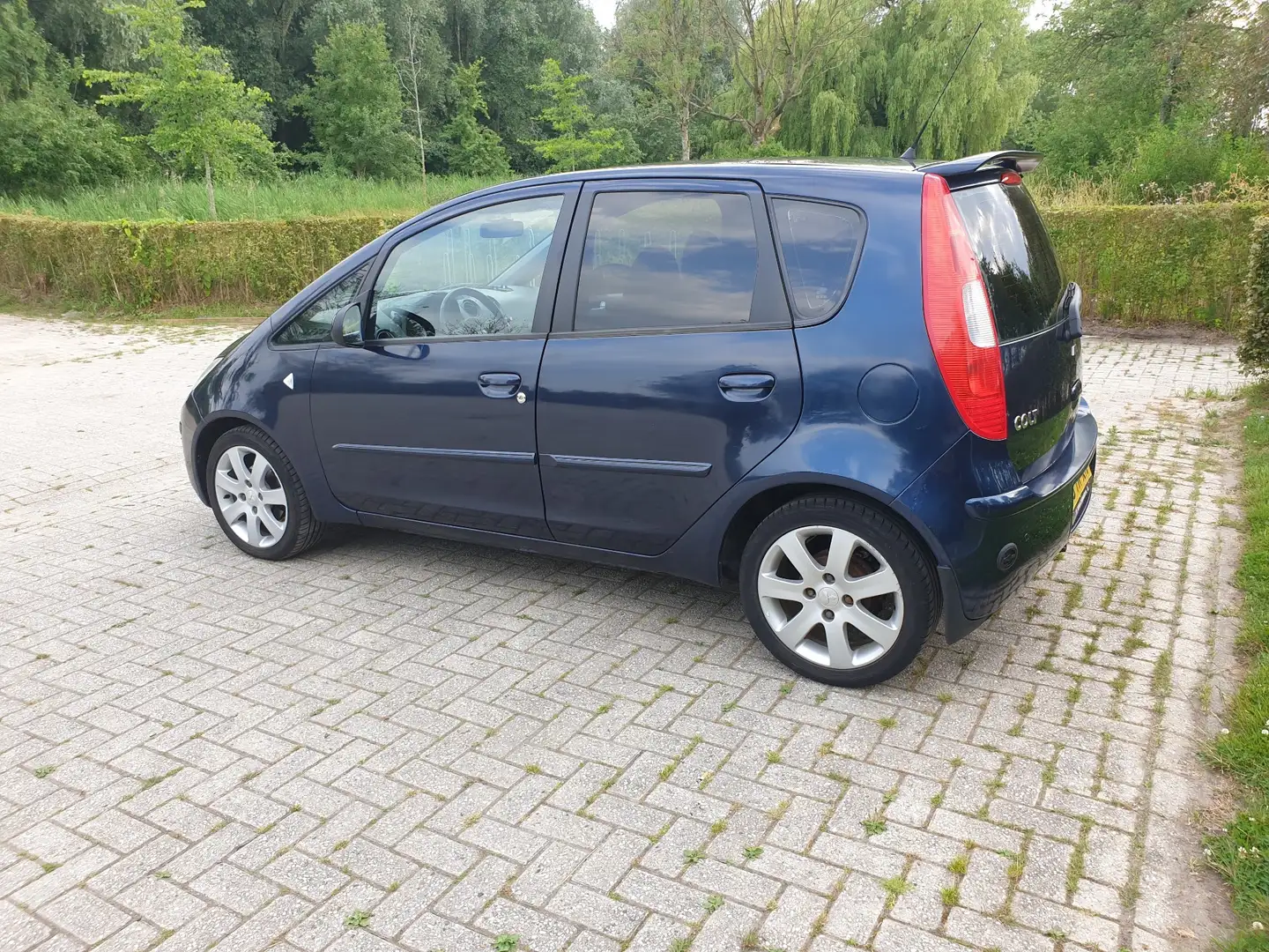 Mitsubishi Colt 1.3 Invite LPG G3 Blauw - 2