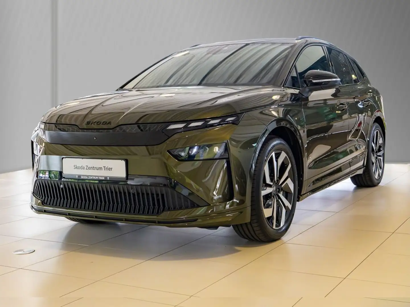 Skoda Enyaq 85x Sportline Vert - 2