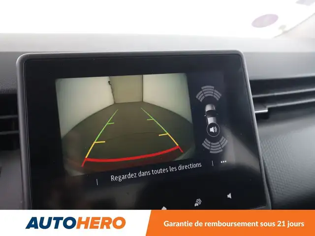 Renault Clio view 23