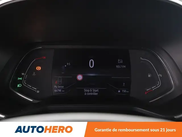 Renault Clio view 20