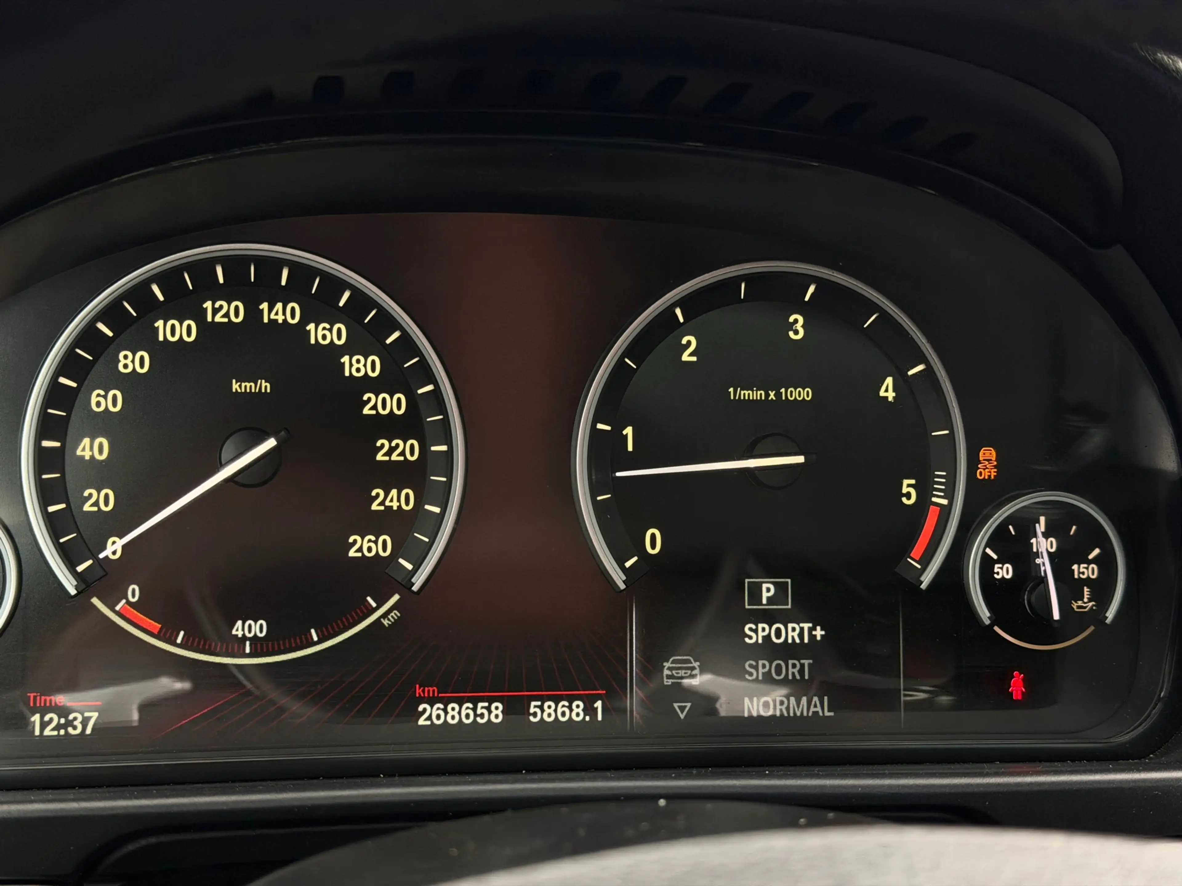 BMW 535 5-serie 535d High Executive M-SPORT/Bi-XENON/LEDER — photo 16