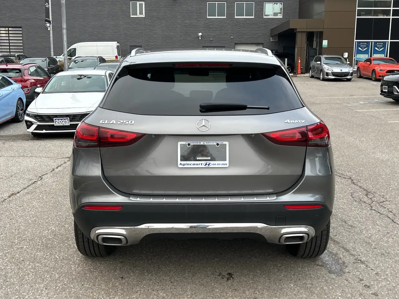 Mercedes-Benz GLA снимка Mercedes-Benz GLA