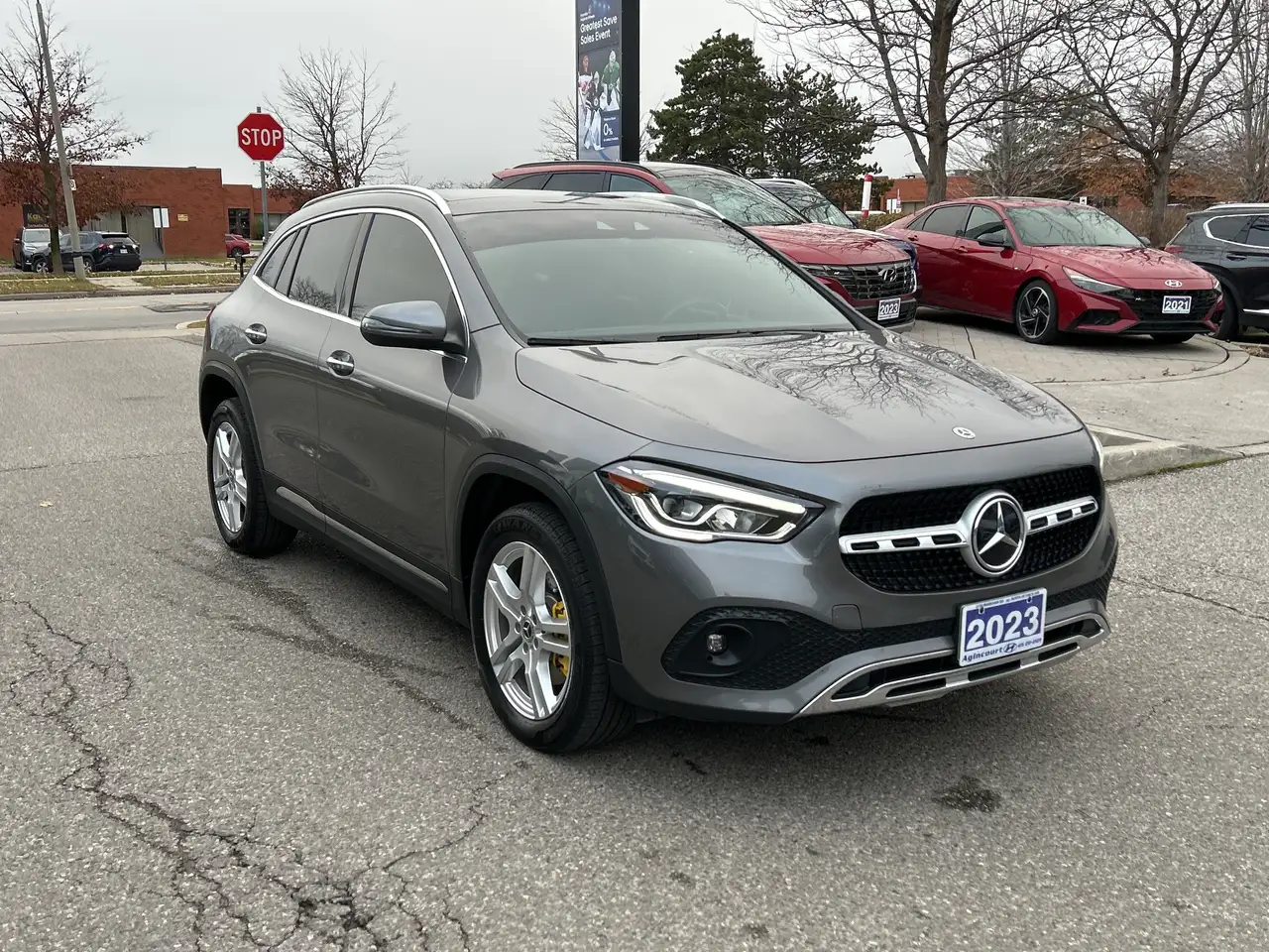 Mercedes-Benz GLA снимка Mercedes-Benz GLA