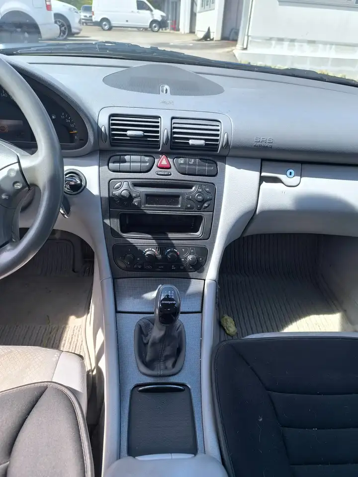 Mercedes-Benz C 200 Avantgarde, foto 7