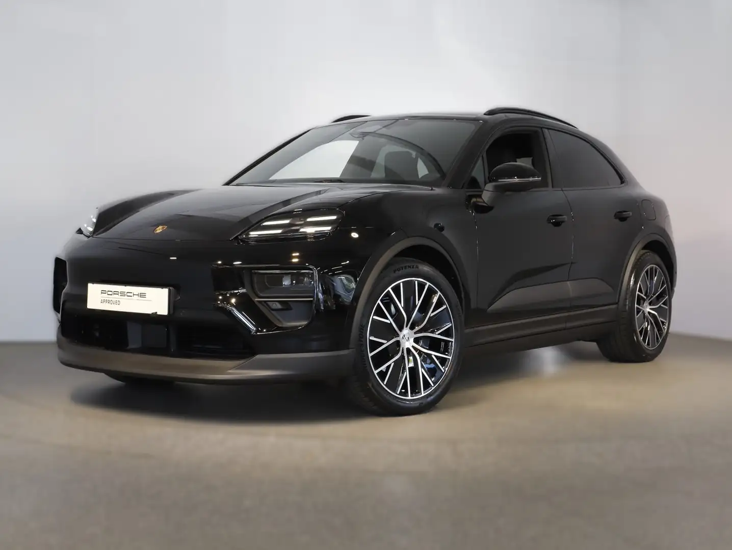 Porsche Macan Schwarz - 1