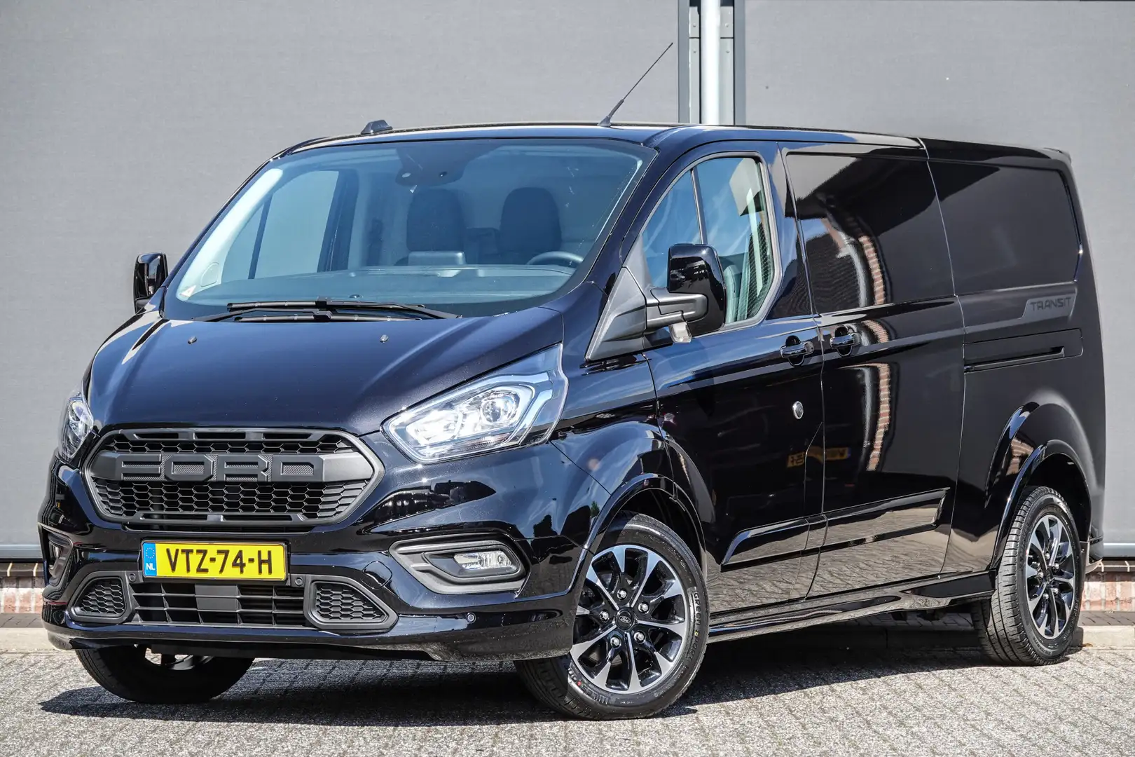Ford Transit Custom L2H1 2.0Tdci 170Pk | Sport | 2xSchuifdeur | Camera Negro - 1