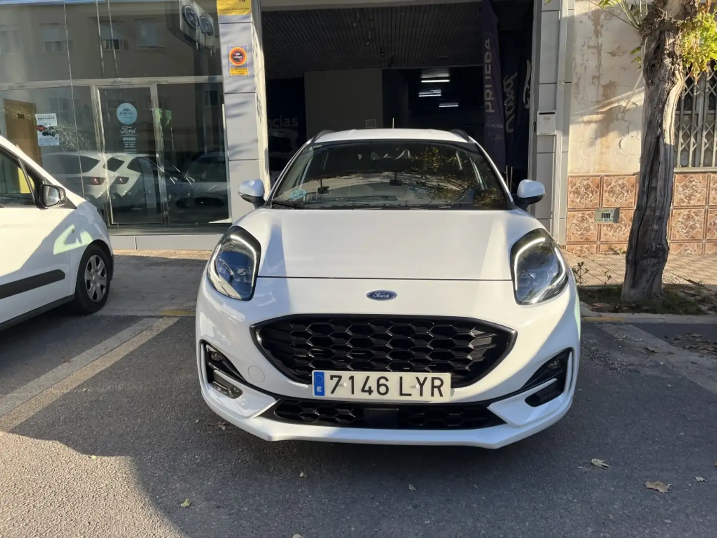 Ford Puma 1.5 Ecoblue Titanium 120 Blanco - 2