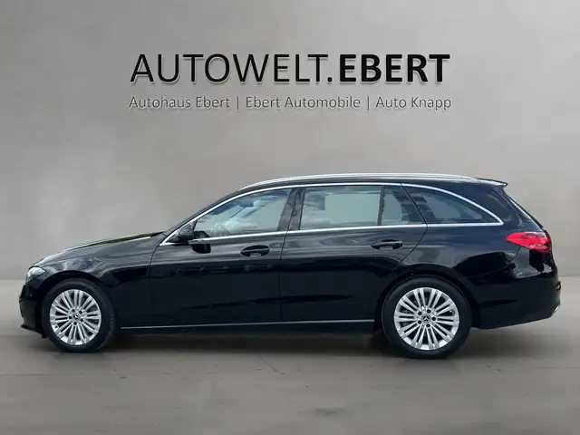 Mercedes-Benz C-Class view 2