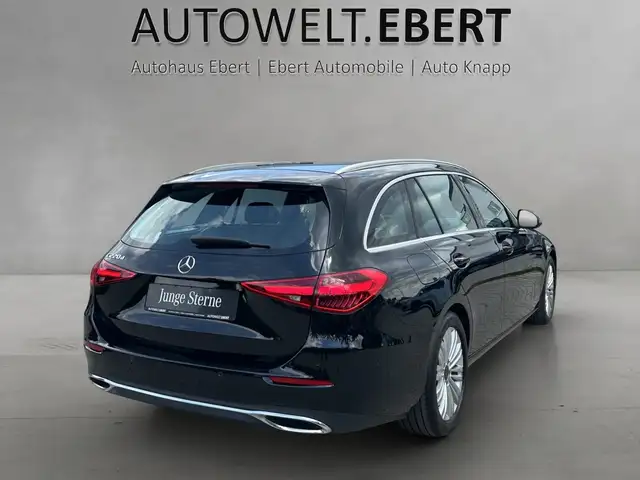 Mercedes-Benz C-Class view 5