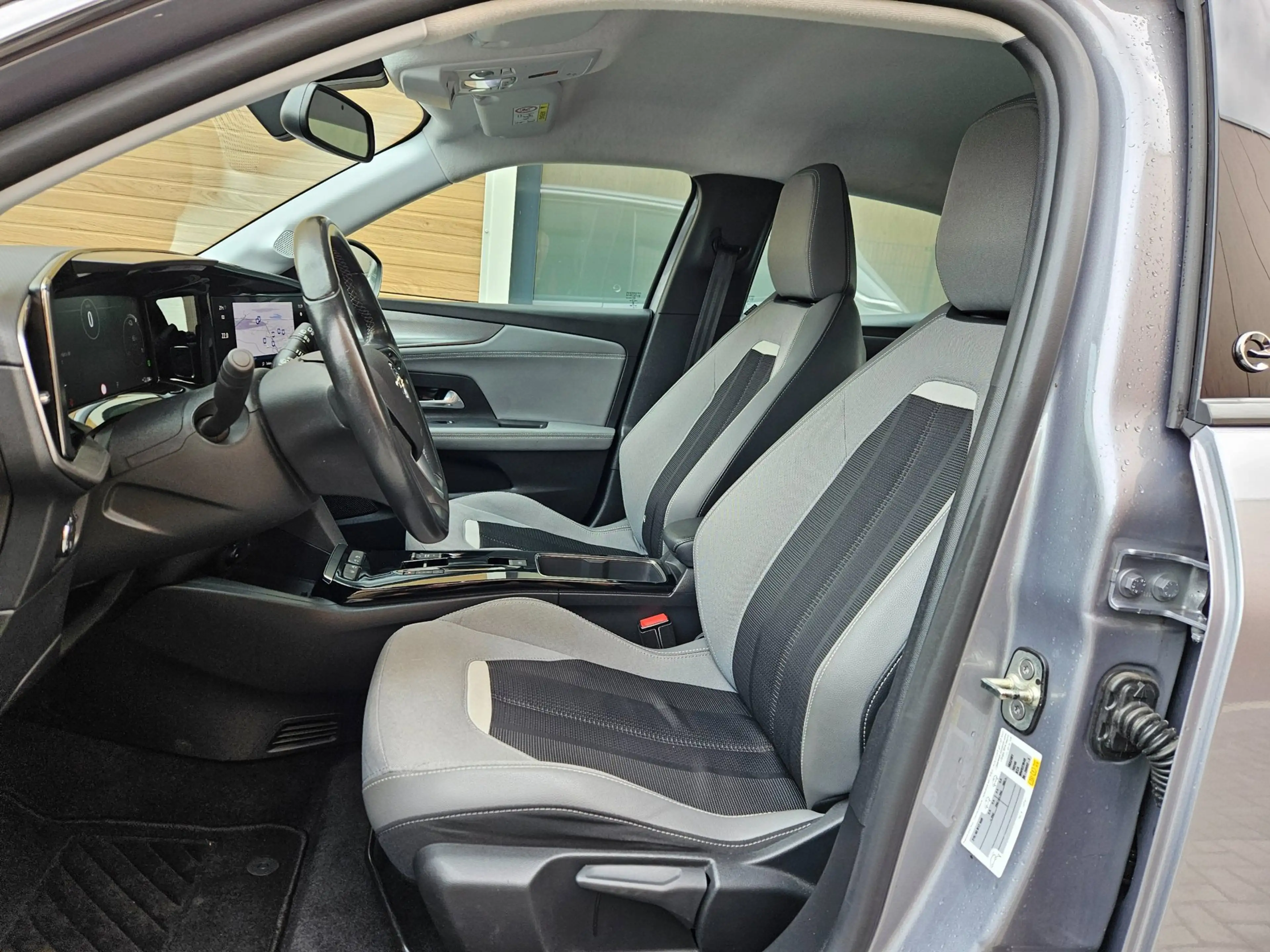 Opel Mokka-E Business Elegance 50-kWh 11kw bl. ACC Carplay Came — photo 12