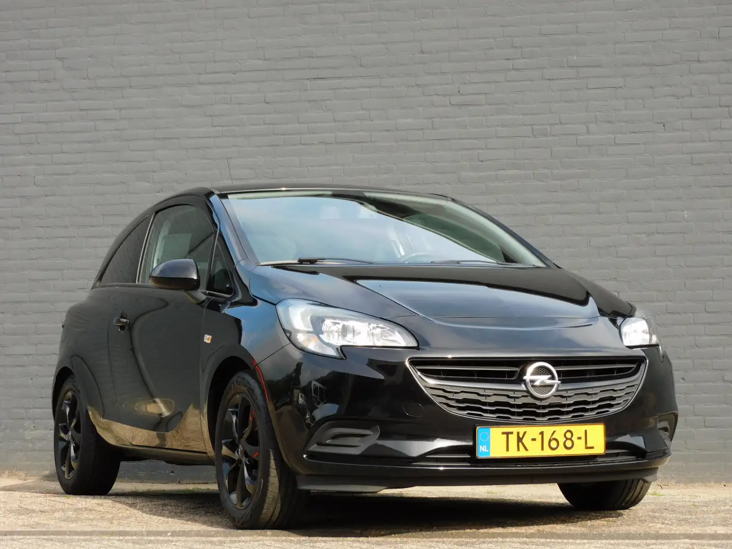 Opel Corsa 1.4 Black Edition 1e EIGENAAR! DEALER ONDERHOUDEN! Zwart - 2