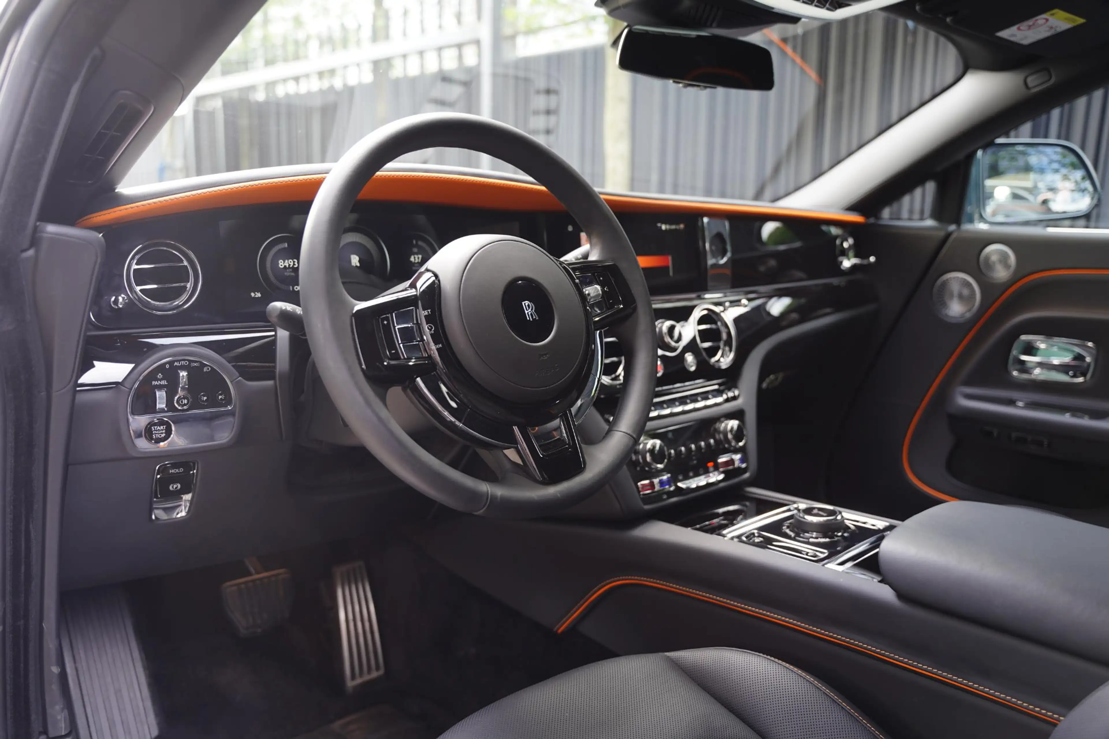 Rolls-Royce Spectre AWD 102 kWh Dark Emerald Green — photo 4