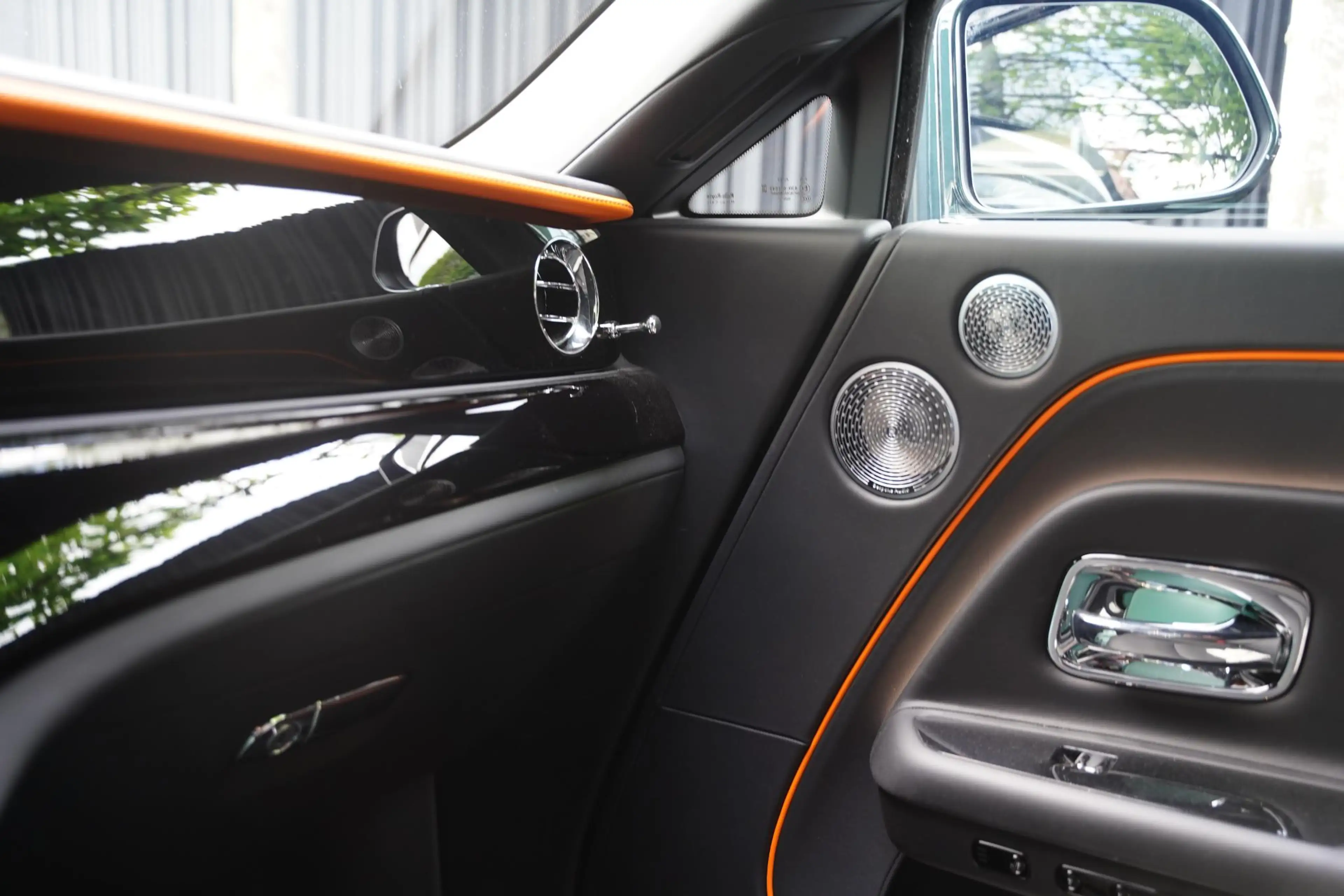 Rolls-Royce Spectre AWD 102 kWh Dark Emerald Green — photo 15