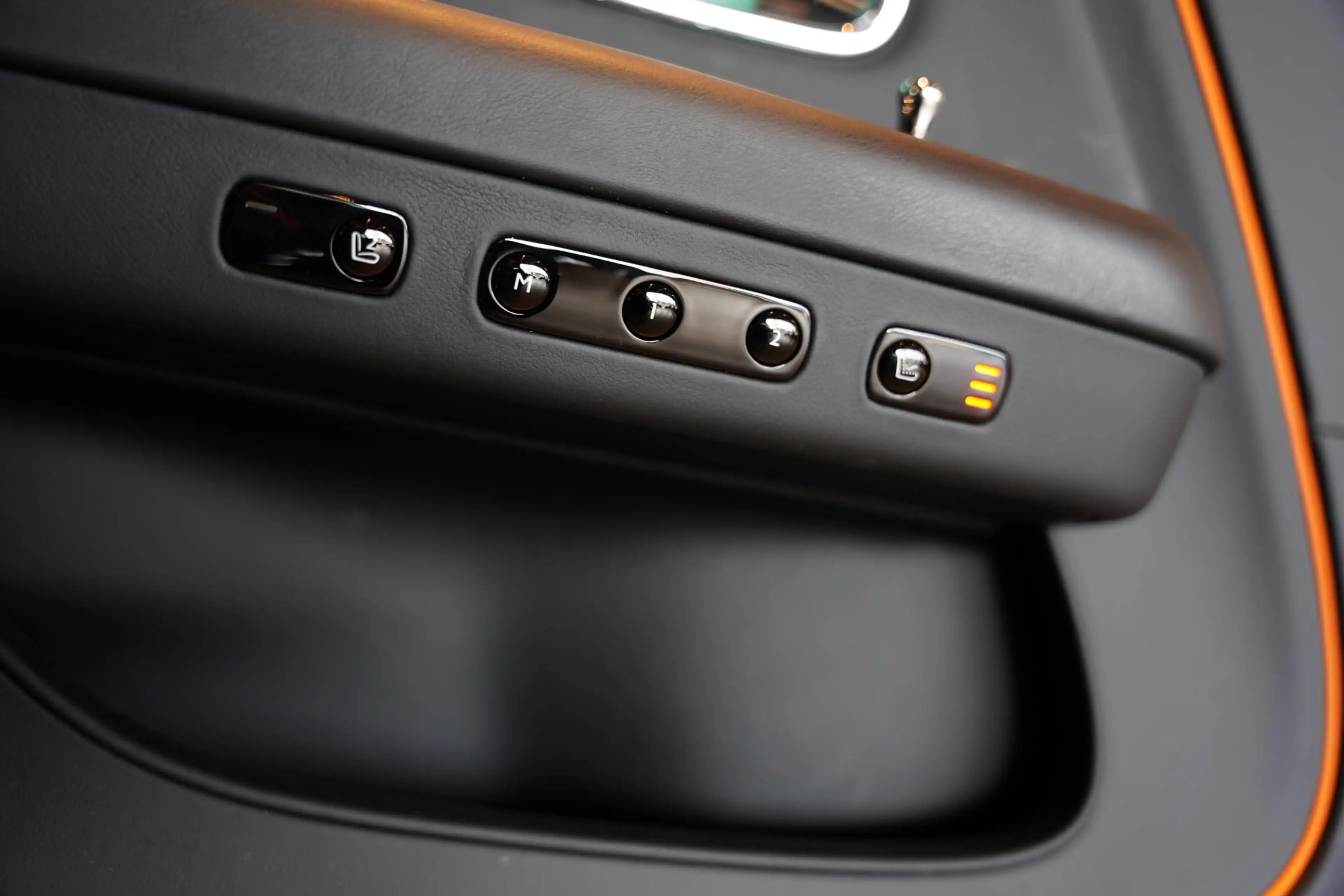 Rolls-Royce Spectre AWD 102 kWh Dark Emerald Green — photo 25
