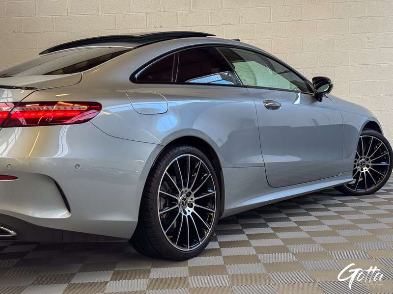 Photo du véhicule Mercedes-Benz E 220