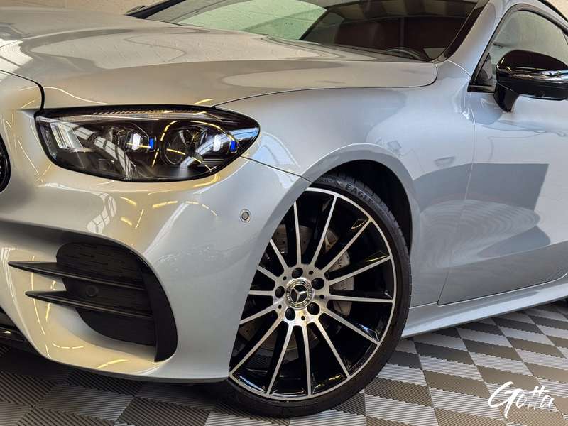 Photo du véhicule Mercedes-Benz E 220