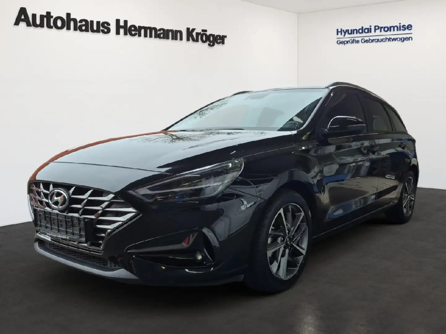 Hyundai i30 Connect & Go Noir - 1