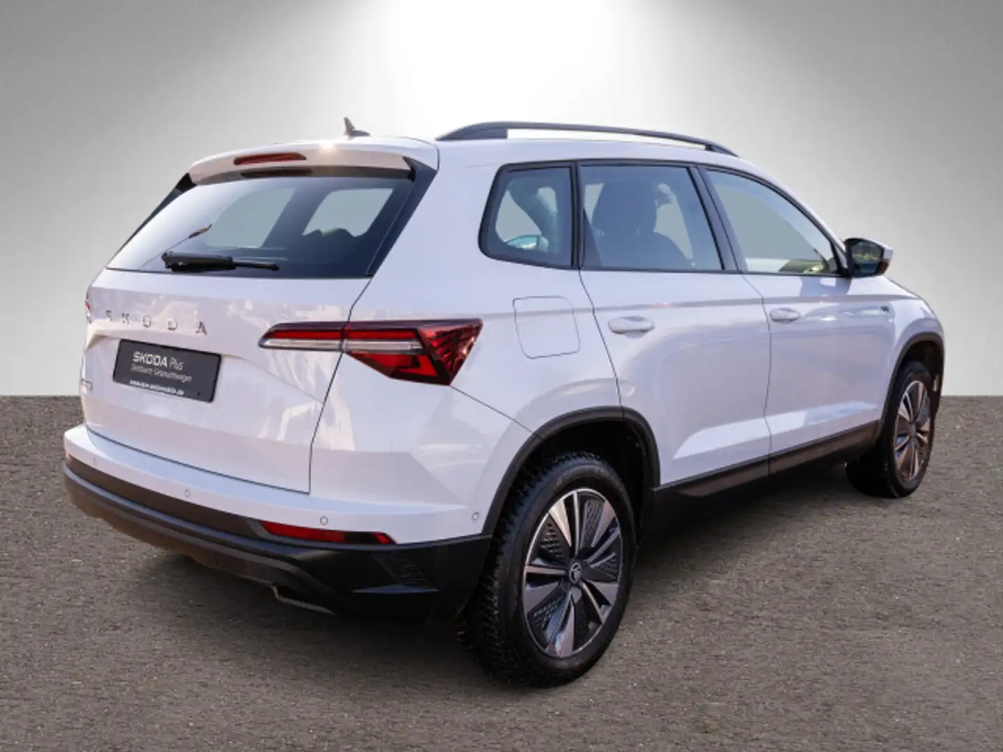 Skoda Karoq Tour 2.0 TDI DSG LED Navi 360° SHZ AHK Weiß - 2