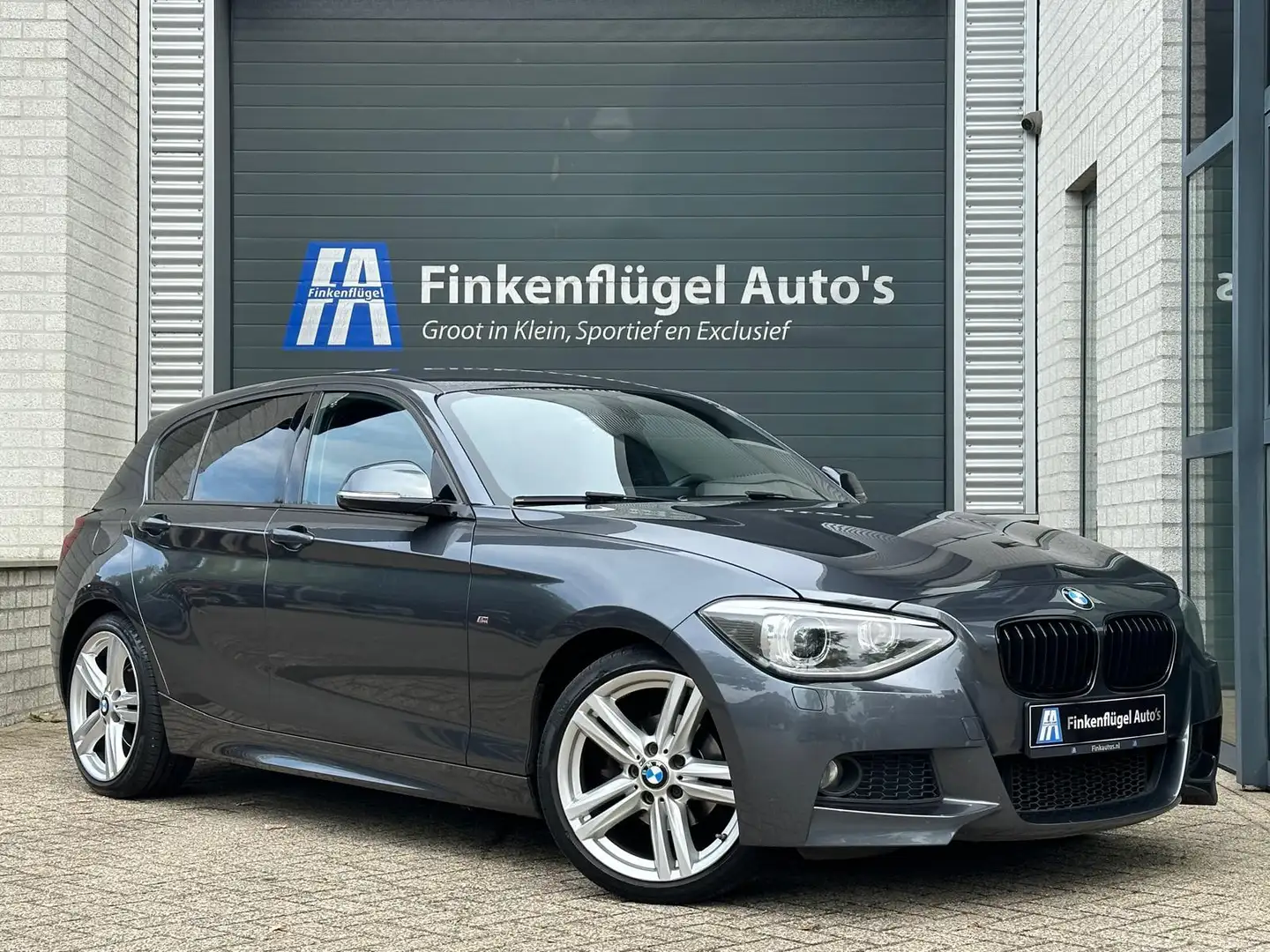 BMW 116 1-serie 116i M-Sport |NL auto |Groot.Navi |Bluetoo Grijs - 1