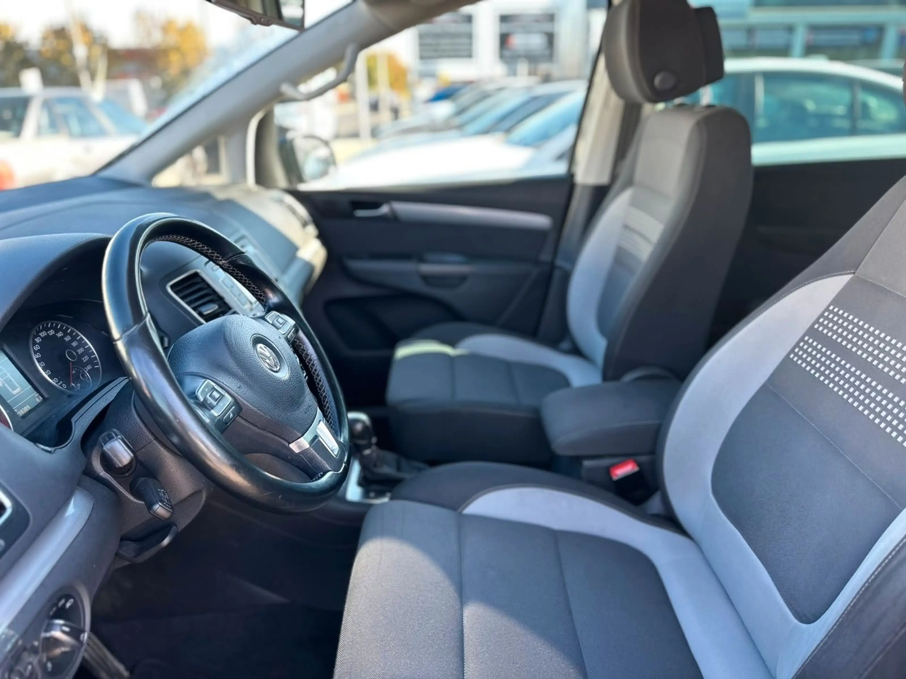 Volkswagen Sharan Life BMT 7 Sitzer Aut Schiebetür — photo 10