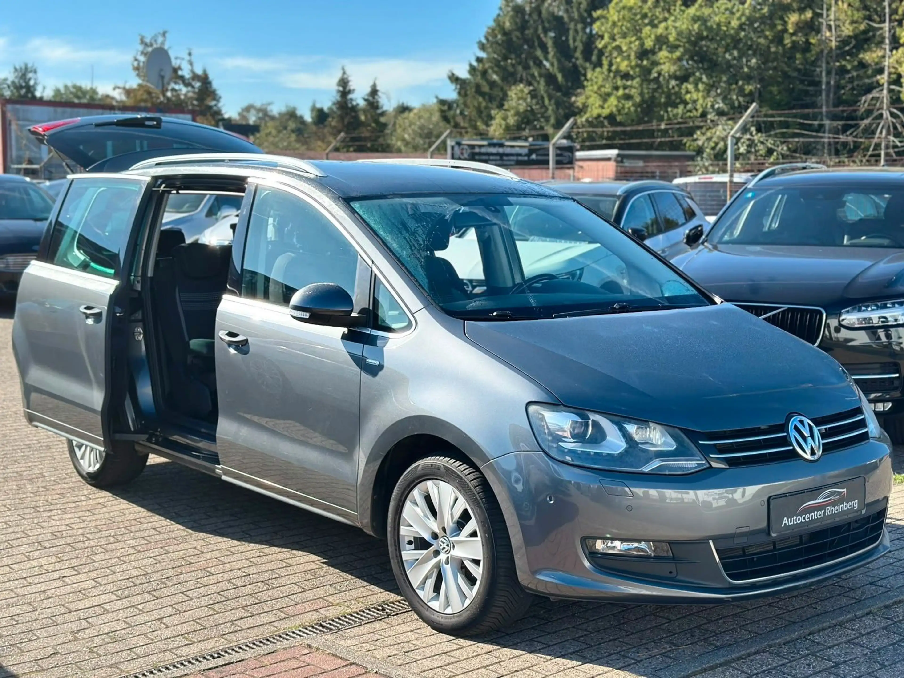 Volkswagen Sharan Life BMT 7 Sitzer Aut Schiebetür — photo 7