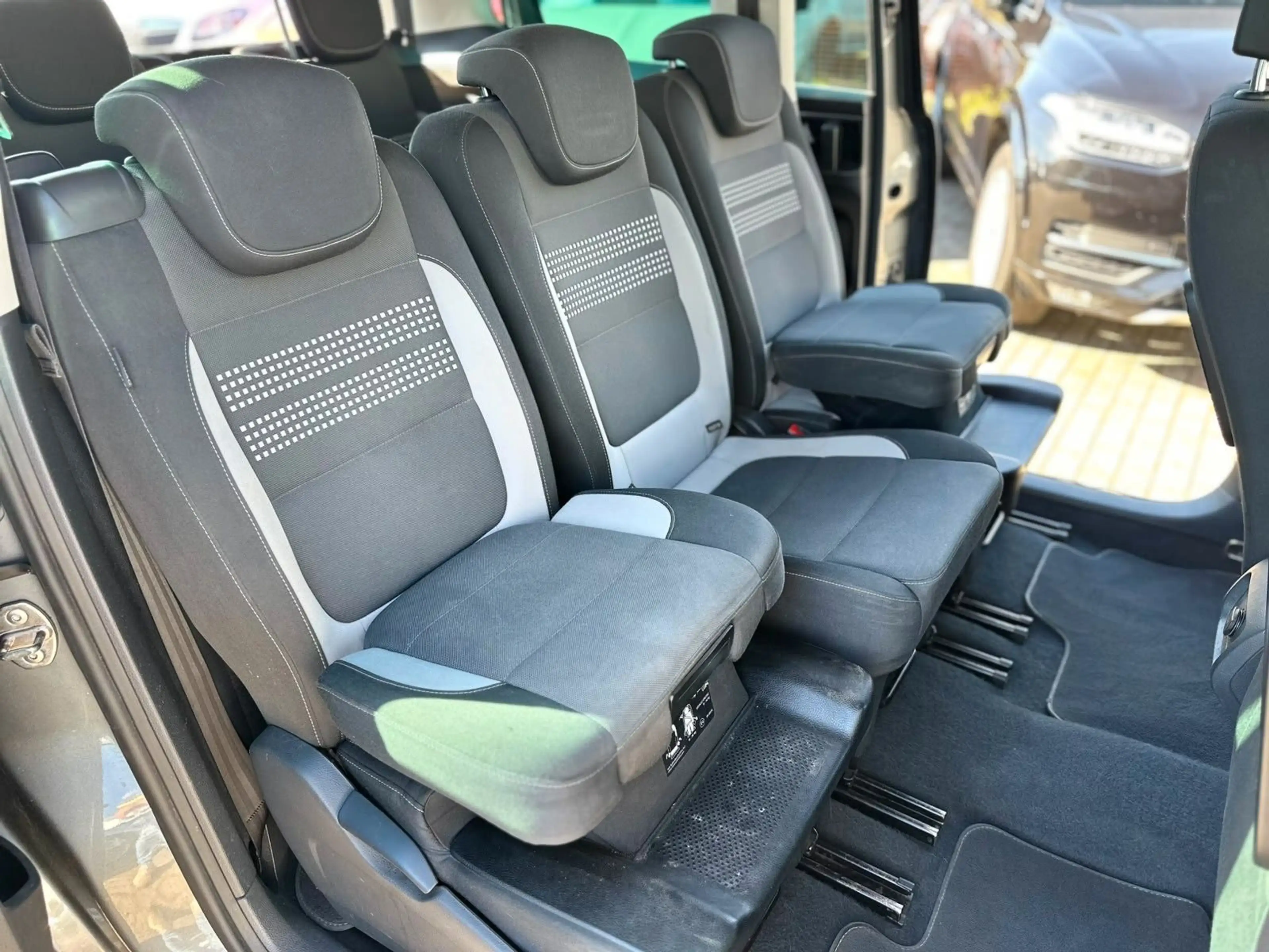 Volkswagen Sharan Life BMT 7 Sitzer Aut Schiebetür — photo 13