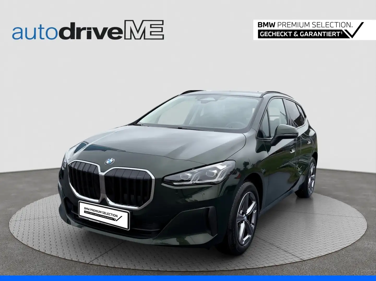 BMW 216 i Active Tourer KAM ACC Kam. SHZ AHK AUT LM Grün - 1