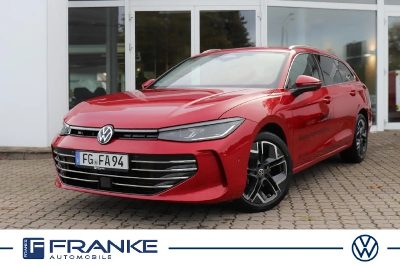 Volkswagen Passat 2,0 l TDI 110 kW 7-Gang-DSG Elegance Klima Navi Rouge - 1