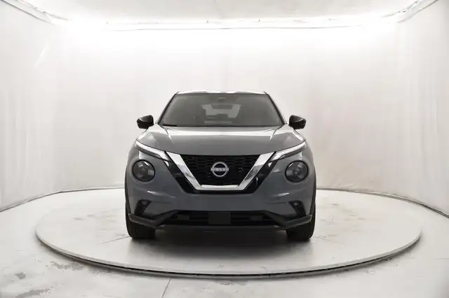 Nissan Juke view 2