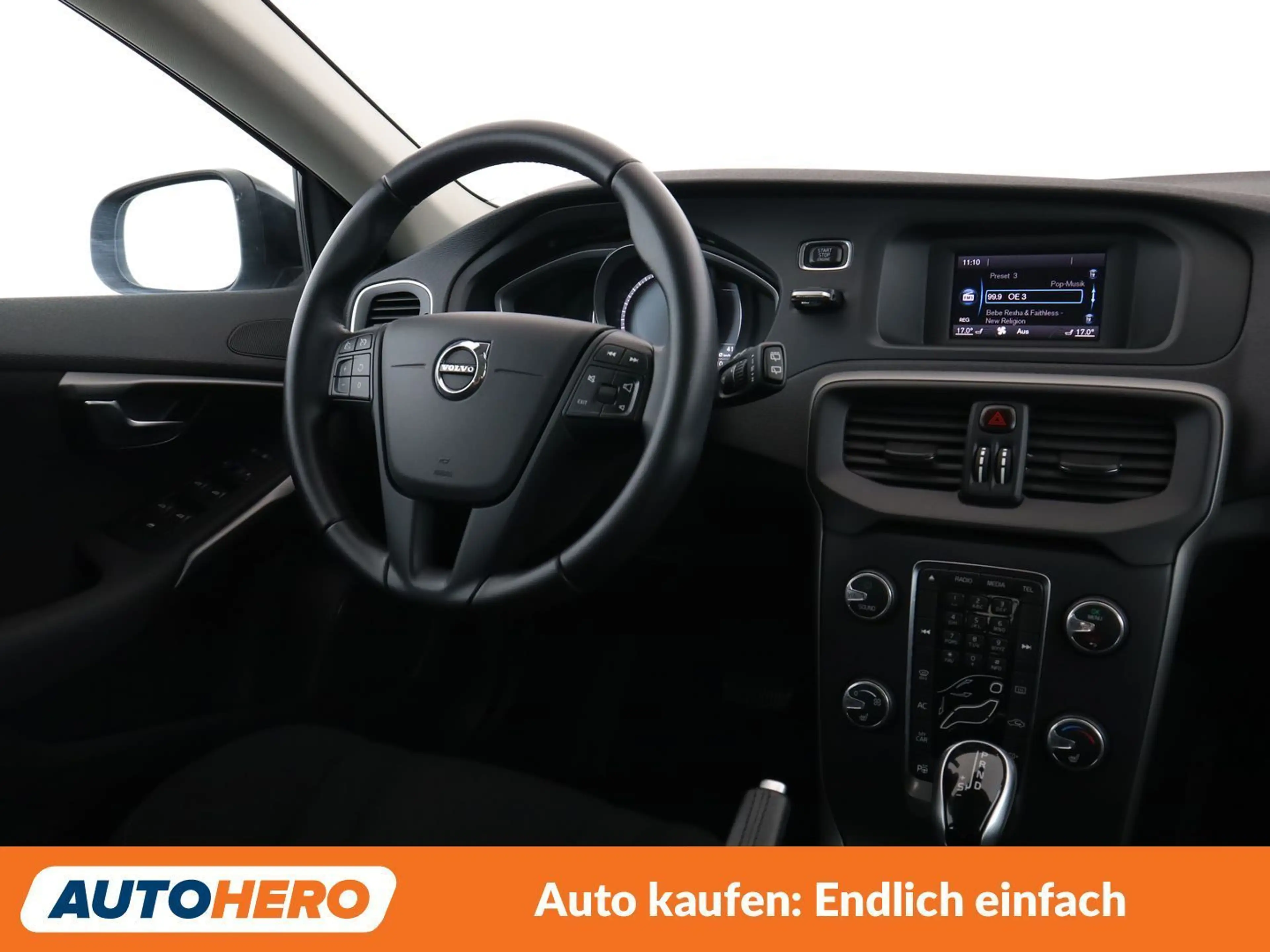 Volvo V40 Cross Country 2.0 D2 Kinetic — photo 13