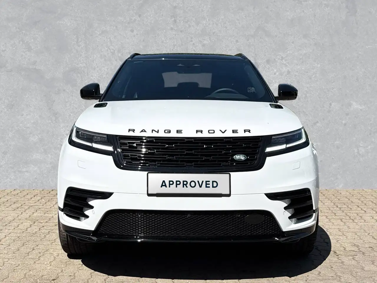 Land Rover Range Rover Velar 2026