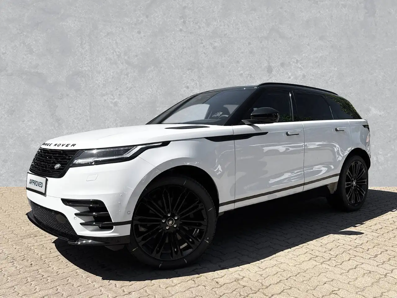 Land Rover Range Rover Velar 2026