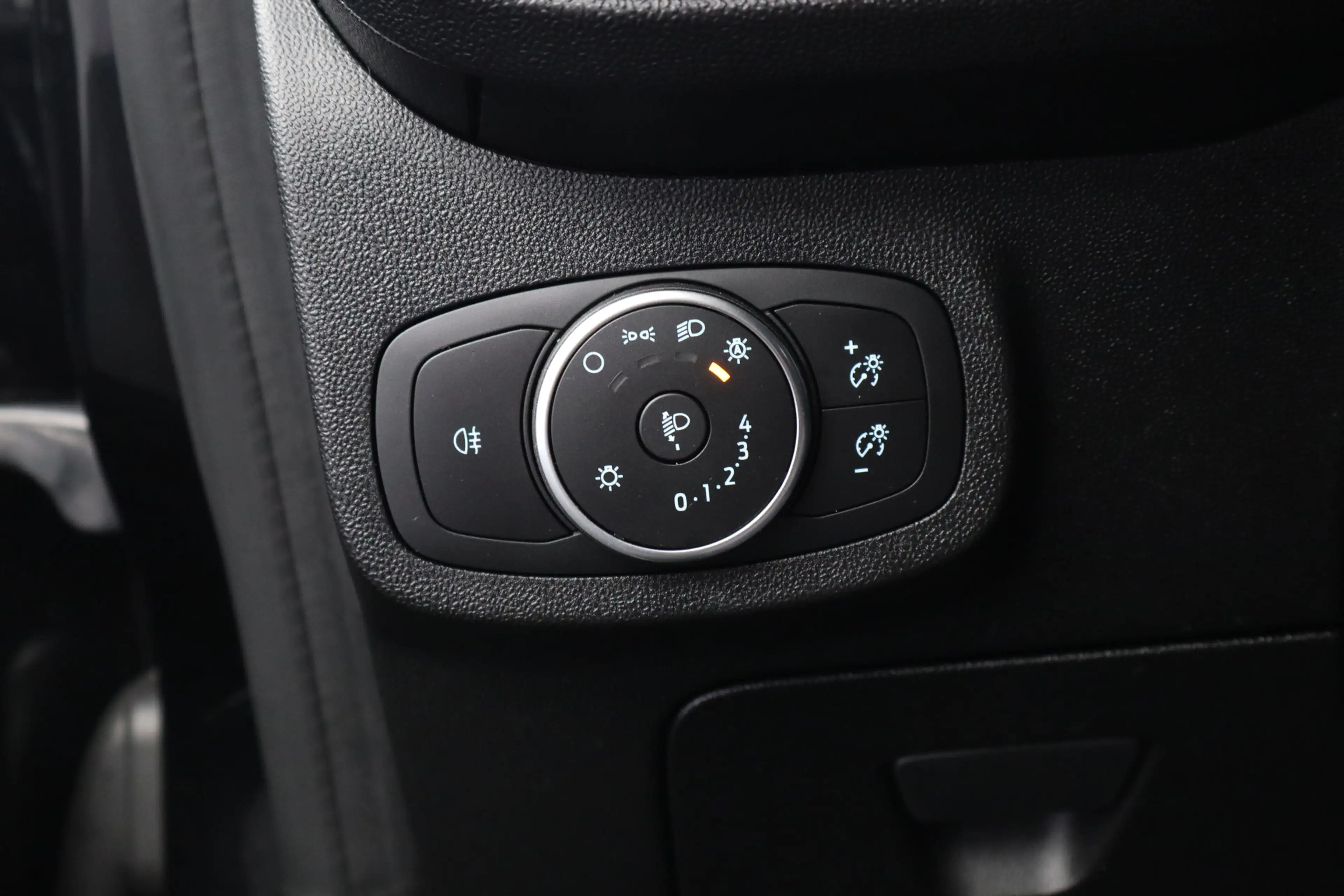 Ford Fiesta 1.1 Trend/ Navi/ Airco/ Cruise/ Android Auto/ DAB+ — photo 28