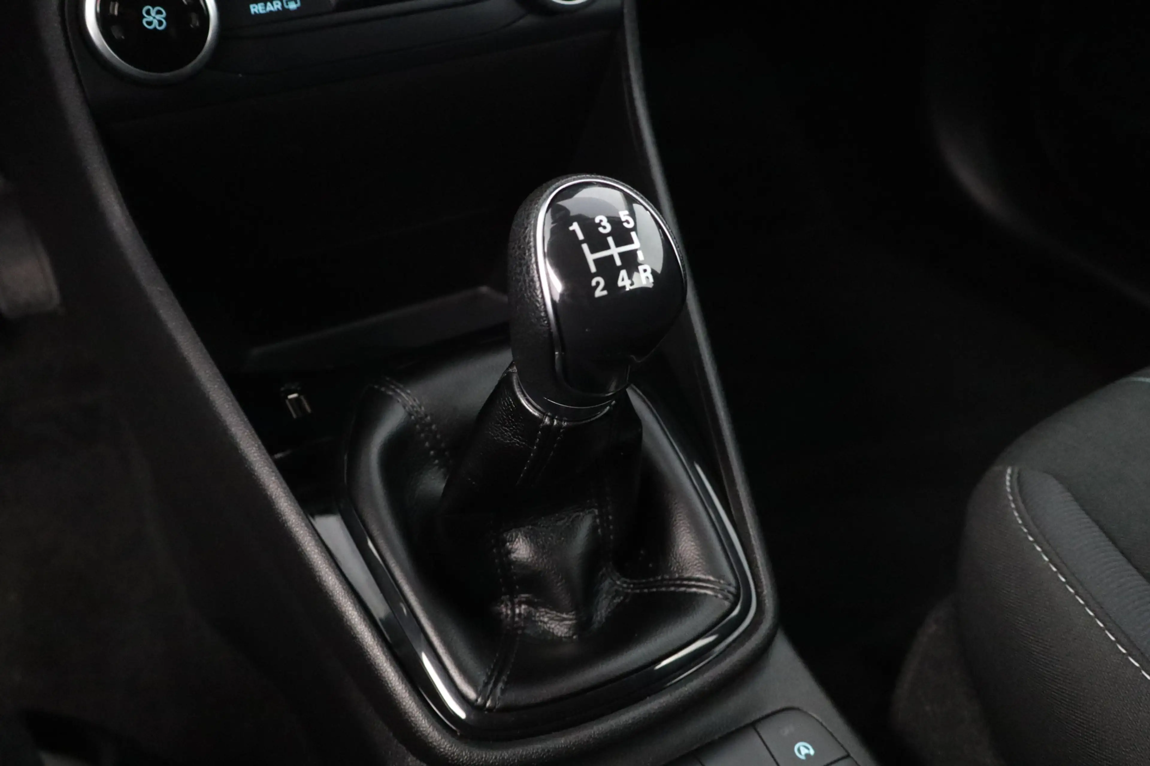Ford Fiesta 1.1 Trend/ Navi/ Airco/ Cruise/ Android Auto/ DAB+ — photo 39