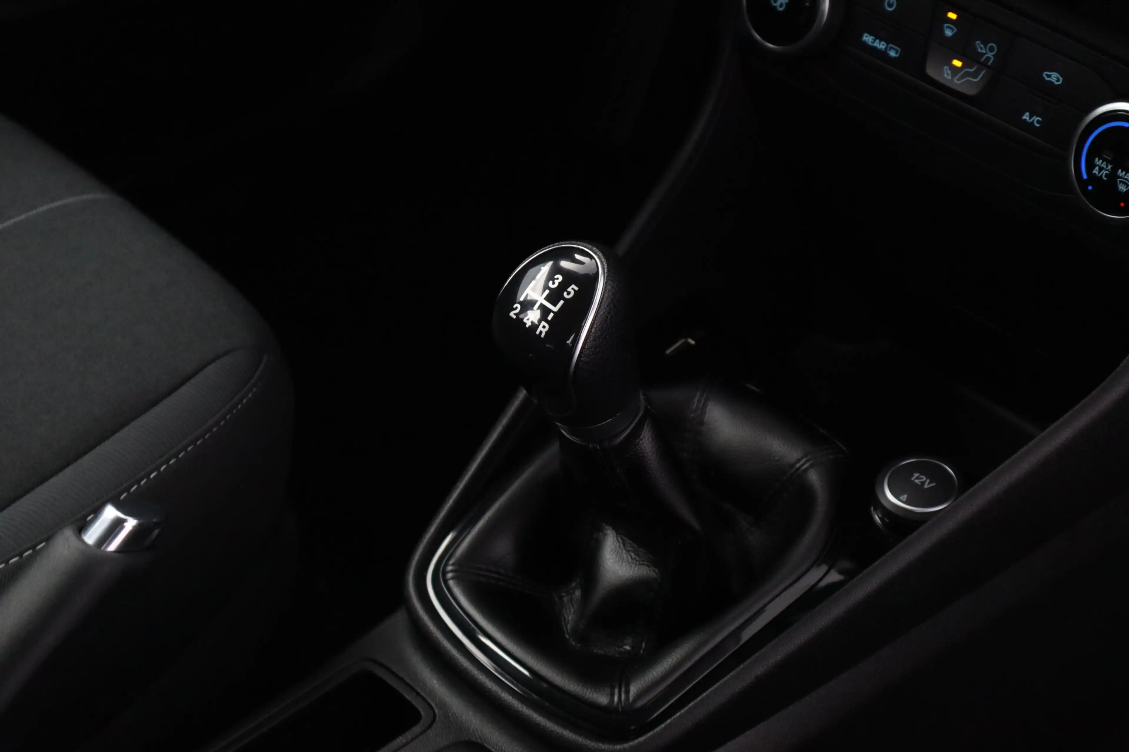 Ford Fiesta 1.1 Trend/ Navi/ Airco/ Cruise/ Android Auto/ DAB+ — photo 40